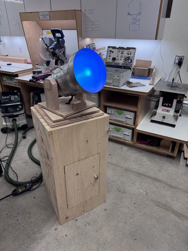 A series of plexiglass diffusers were installed to expand the light and fill the lens